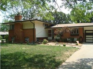 1101 N Pinecrest Ave, Wichita, KS 67208