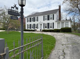 916 W Campbell St, Arlington Heights, IL