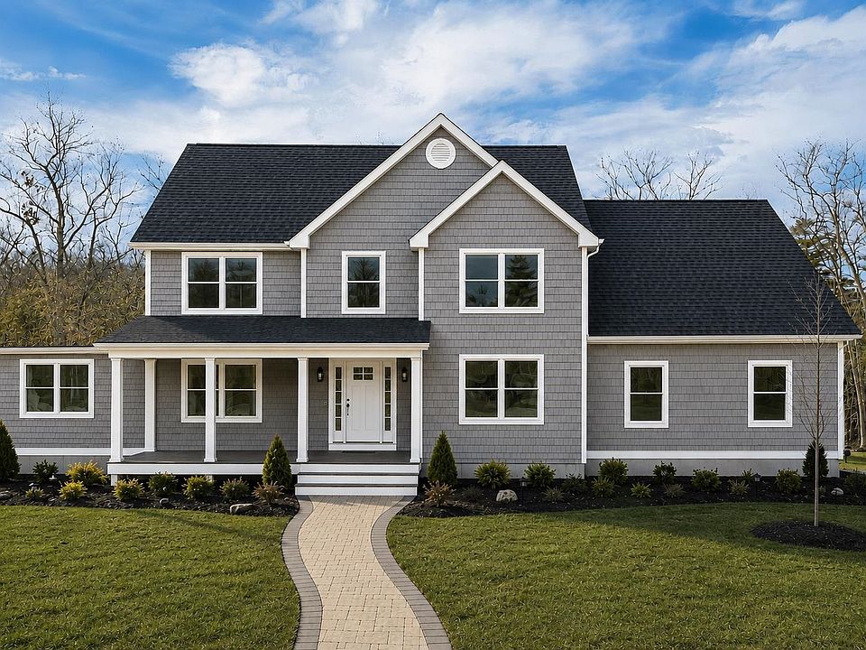 1st image of 101 Laurel Road #36