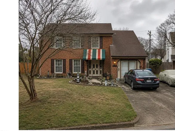 5664 Rushmere Dr, Virginia Beach, VA 23464
