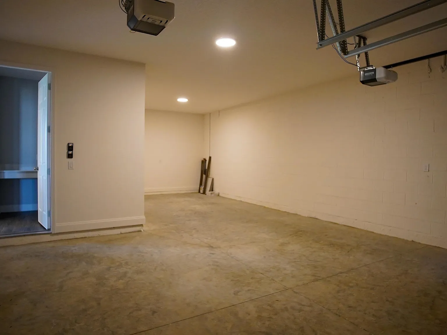 12182 Eastmoor Dr - 1 — Photo 4