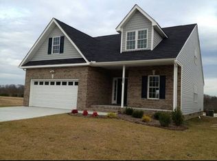 3905 Lighthouse Ln, Hopewell, VA 23860
