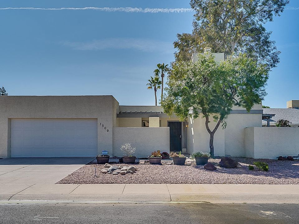 1st image of 1509 W Ileso Cir