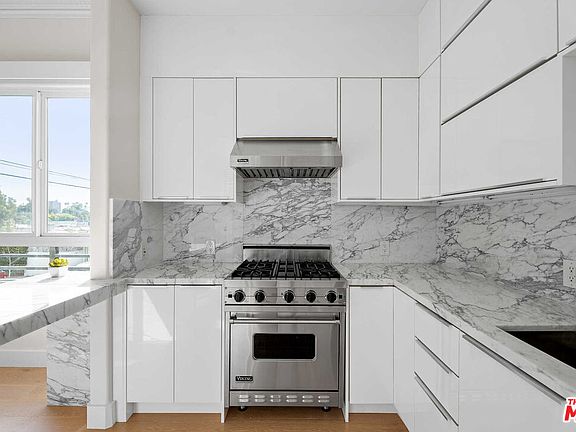 5th image of 438 S Arnaz Dr #106