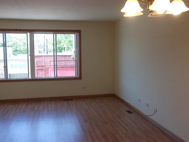 5806 N Napoleon Ave #1 — Photo 3