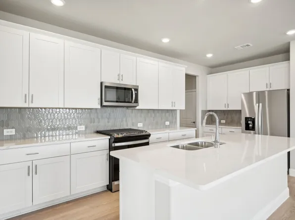 4103 Fork Dr, Farmersville, TX 75442