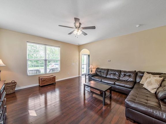 4th image of 7188 Rondeau Dr