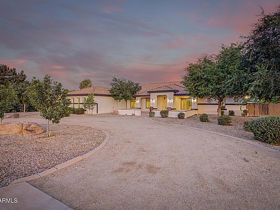 3rd image of 7434 N 156TH Avenue