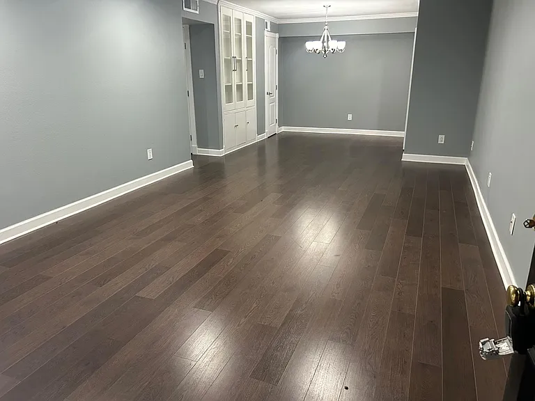 359 N Post Oak Ln #121 — Photo 5