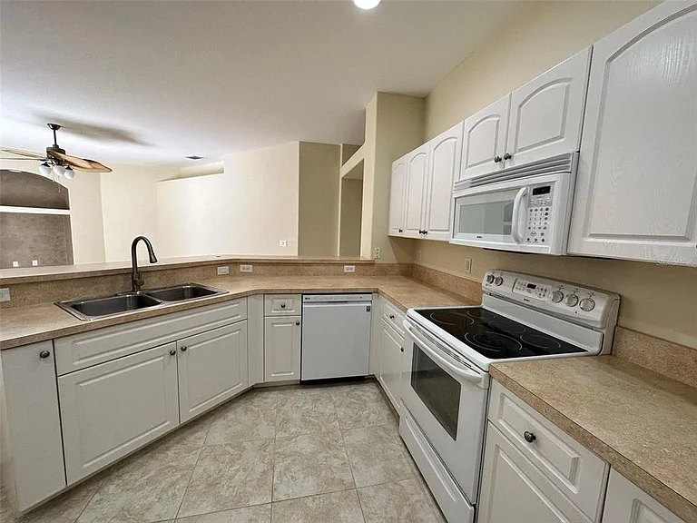 3643 Spinner Ave — Photo 3