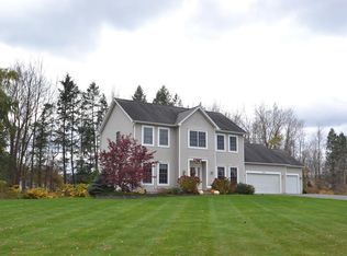 6693 Furnace Rd, Ontario, NY 14519