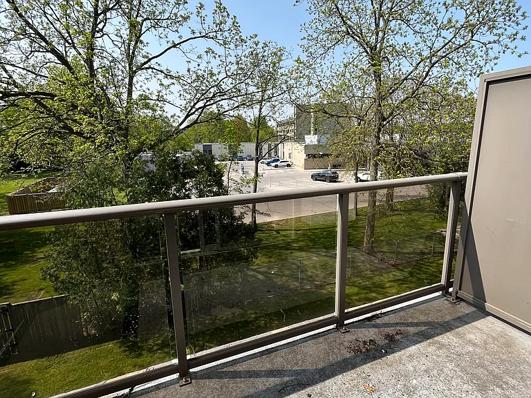 294 Saulsbury St — Photo 10