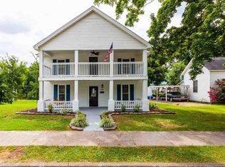 419 Ohio Ave, Etowah, TN 37331