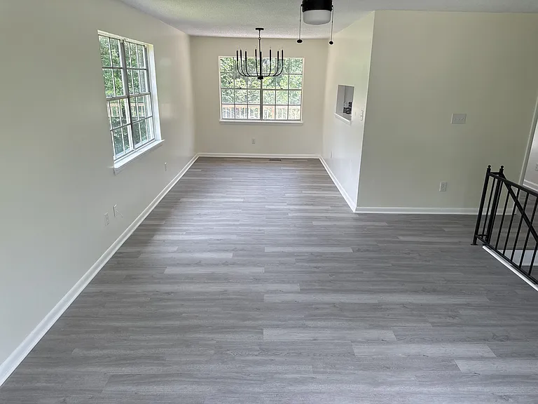 1737 Magnolia St — Photo 12