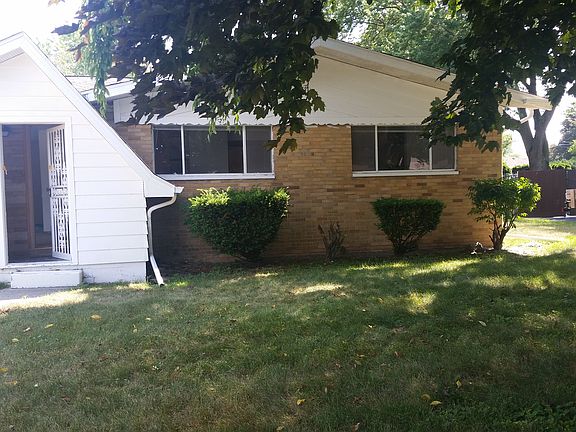 3rd image of 4605 Hepburn Pl
