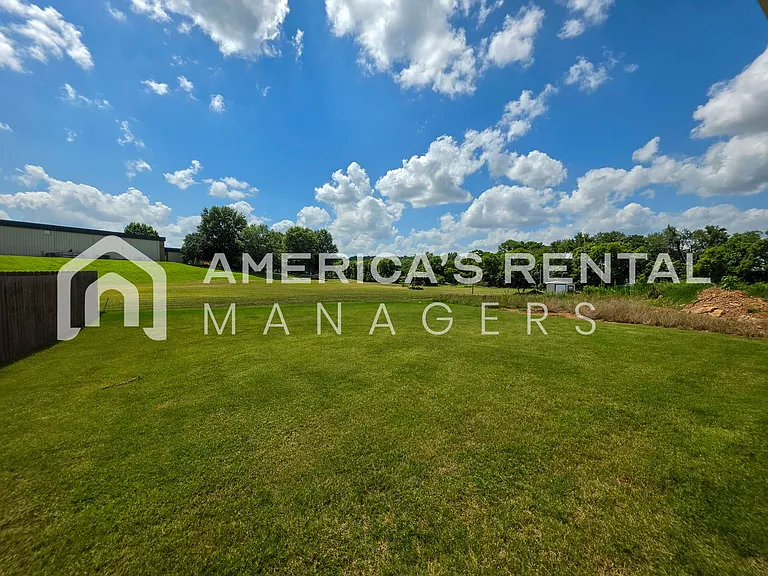 334 Ruby Elm Ave — Photo 52