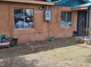 809 Riverside Dr SW, Albuquerque, NM 87105
