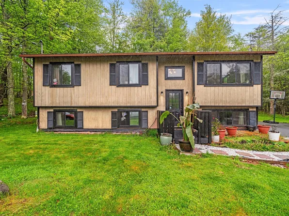 39 Laurel Lane, Loch Sheldrake, NY 12759