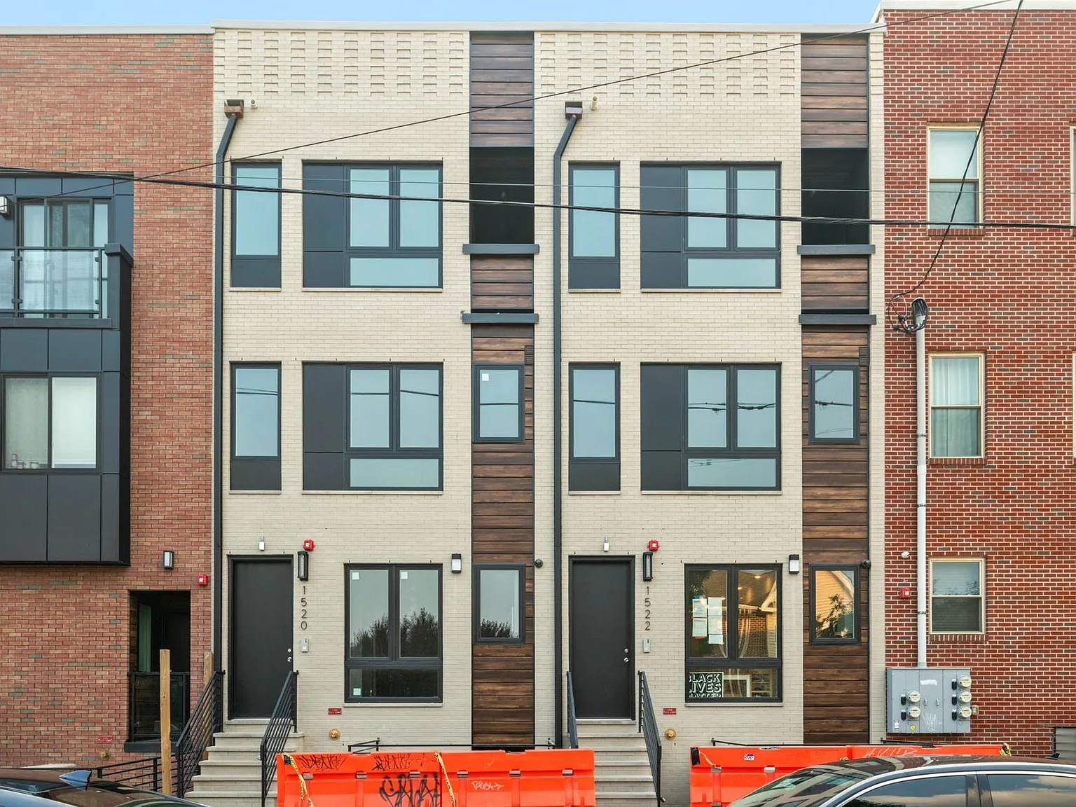Brand New Luxury Temple Apartments — Photo 4