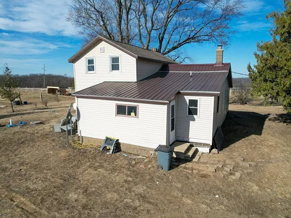 56315 Burns Rd, Eastman, WI 54626