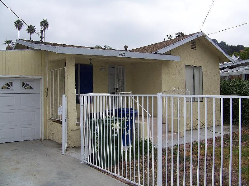 1st image of 2421 W Avenue 33
