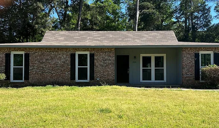 4518 Randall Dr — Photo 1