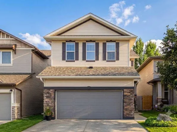 21 N Panamount Row NW, Calgary, AB T3K 0C6