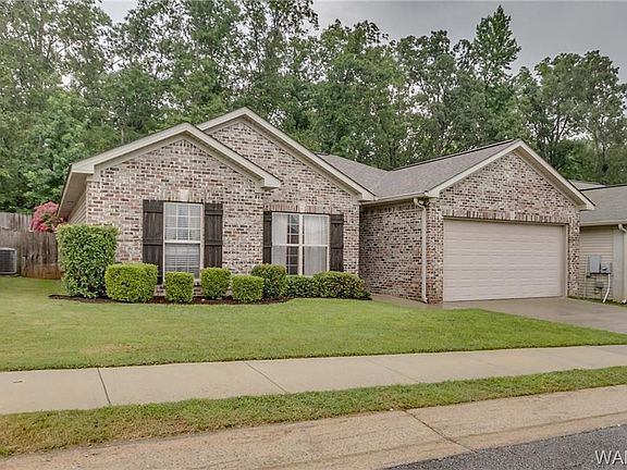 2nd image of 5318 Blackstone Ln
