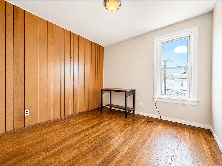 16 Highland Ave #2 — Photo 8