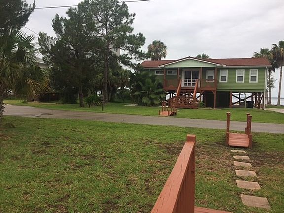 2nd image of 160 Ocean View Dr