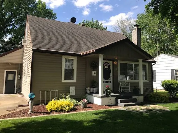 451 W Van Buren St, Nappanee, IN 46550
