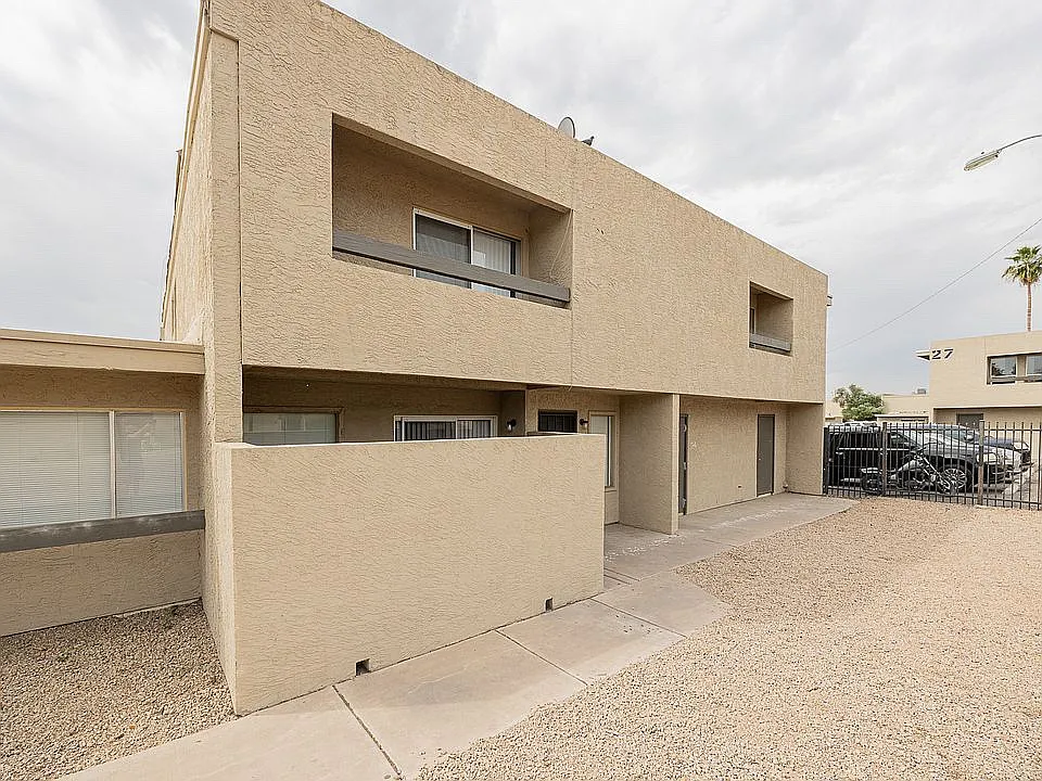 2686 N 43rd Ave #28C