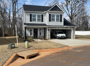 1168 Cleve Gosnell Ln, Spartanburg, SC 29303