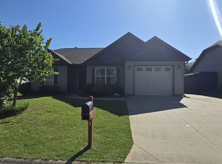 645 Chartwell Dr, Greer, SC 29650