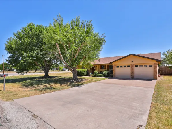 101 Century Ln, Clyde, TX 79510