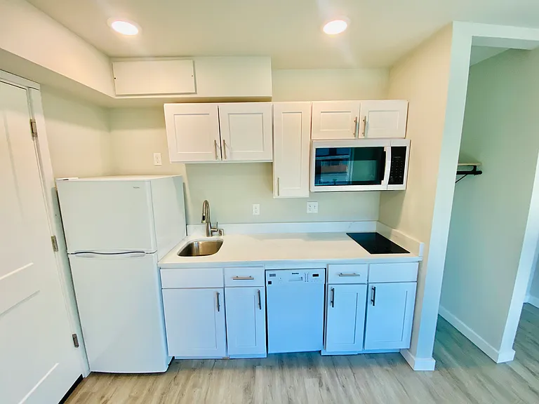 Unit 307 - $1,195, available to rent now