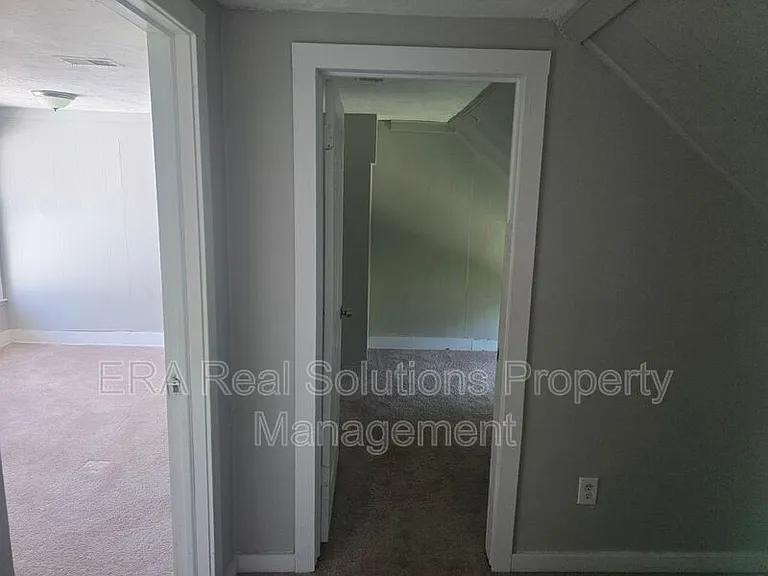 3607 Sackett Ave #2 — Photo 2