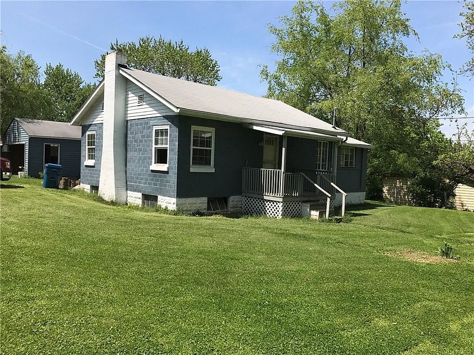 1st image of 3990 S Lynhurst Dr