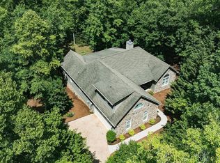 267 Cedar Glen Close, Nellysford, VA 22958