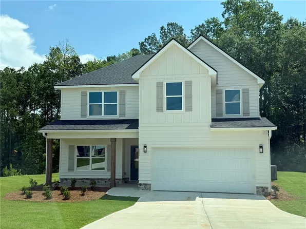 884 McDonald Dr, Opelika, AL 36801