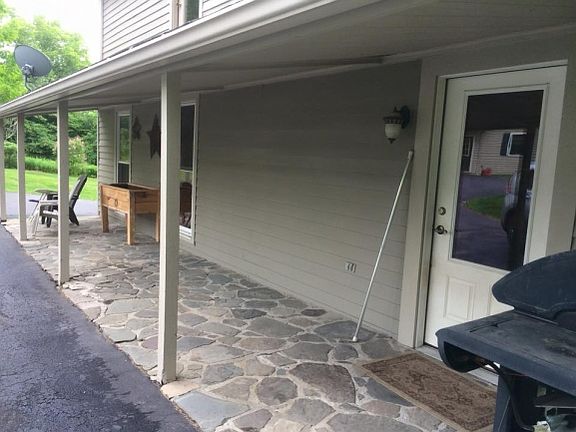 2nd image of 572 County Road 32