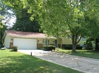 6581 Allandale Dr, Amherst, OH 44001