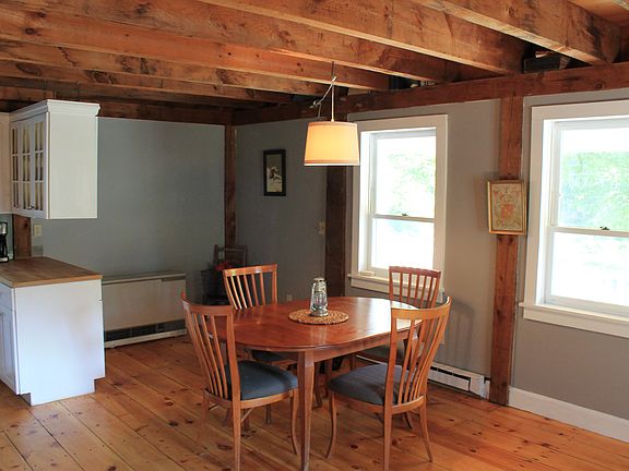 4th image of 63 Pearson Dr