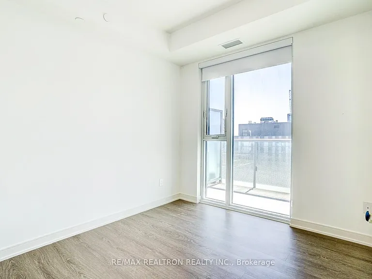 425 Front St E #1213 — Photo 21