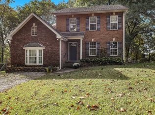 1073 Rector Ln, Springfield, TN 37172