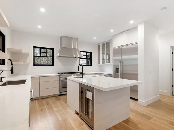 46 Towhee Trl, East Hampton, NY 11937