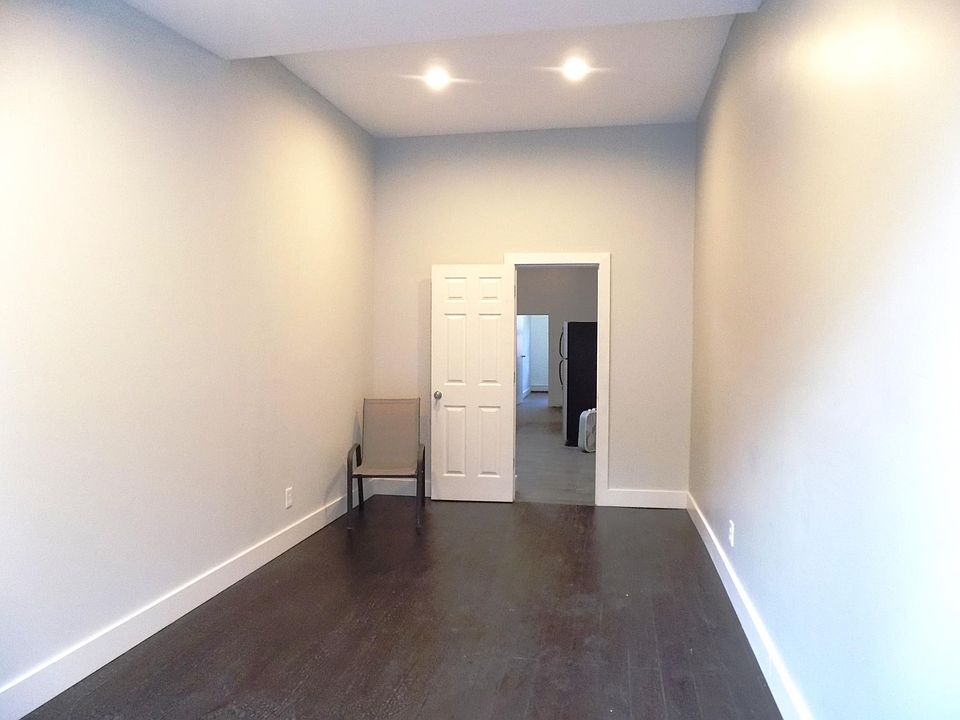 1st image of 318 Bedford Ave #1A