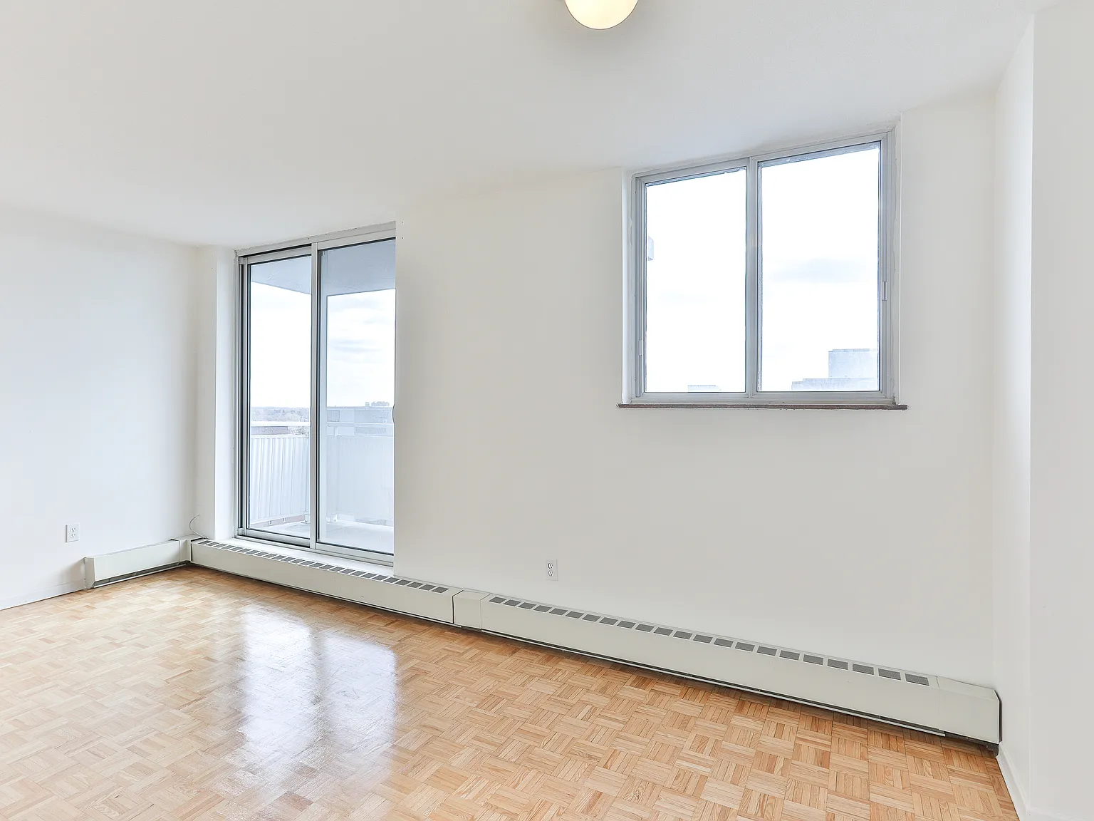 80 Cosburn Avenue — Photo 3