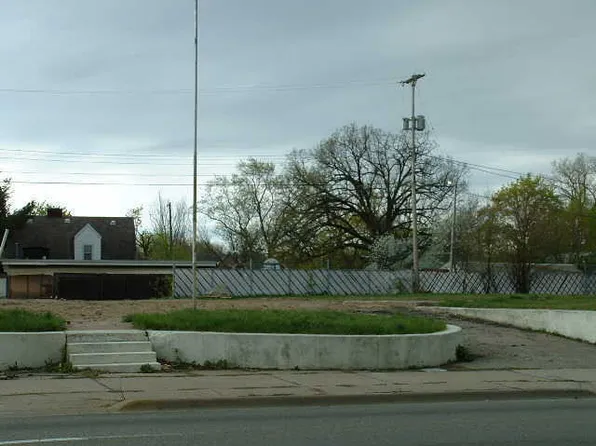 1415 E Michigan Ave, Jackson, MI 49202