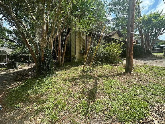 2nd image of 3101 Oak Hammock Ct #B